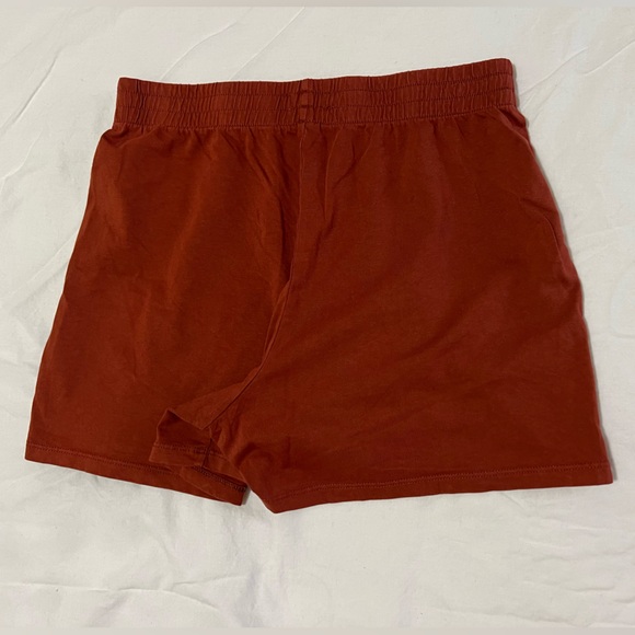 Aritzia Wilfred Free Short - Picture 7 of 7